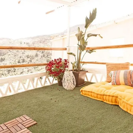 La Casita Del Pueblo Pet Friendly Granada